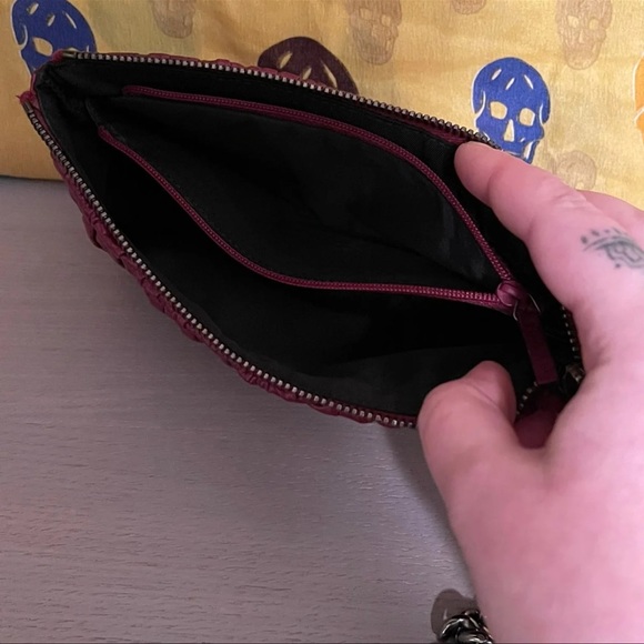 Raspberry Gucci Galaxy Wristlet - Picture 11 of 13